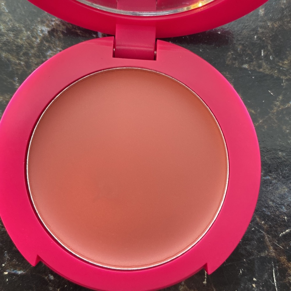 Cream blush - Picture 3 of 3